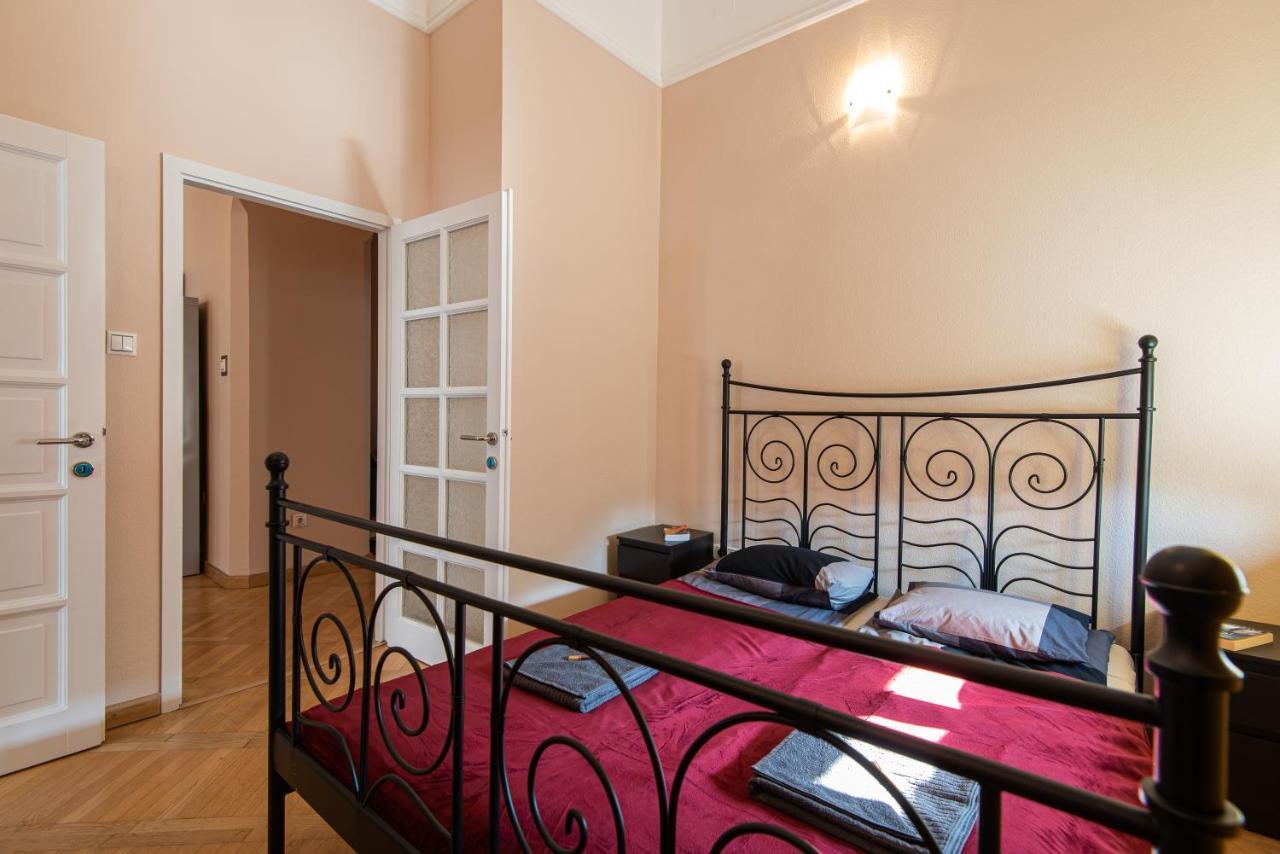 Patrik'S Budapest Center Apartment Dış mekan fotoğraf
